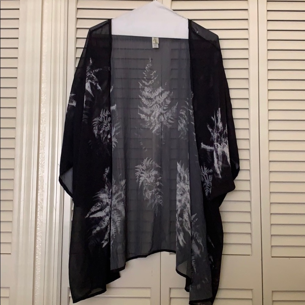 Lightweight Kimono Blouse